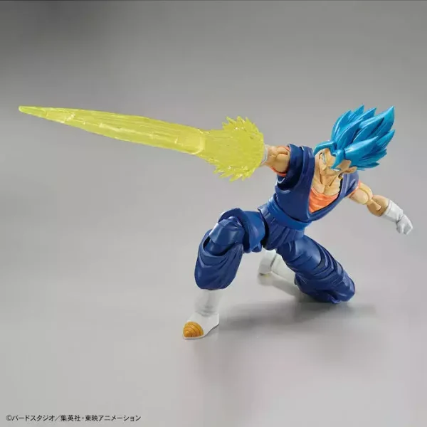 Plastic Model Kit Vegetto Super Saiyan God  Dragon Ball Super