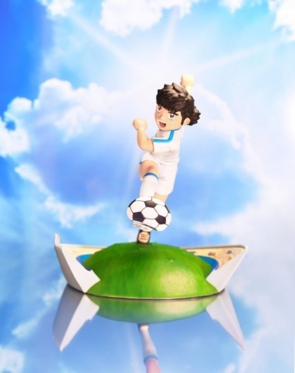 Figura Oliver Atom Campeones