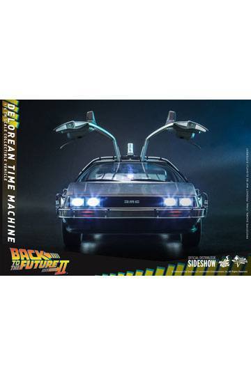 Figura DeLorean Regreso al Futuro II HotToys