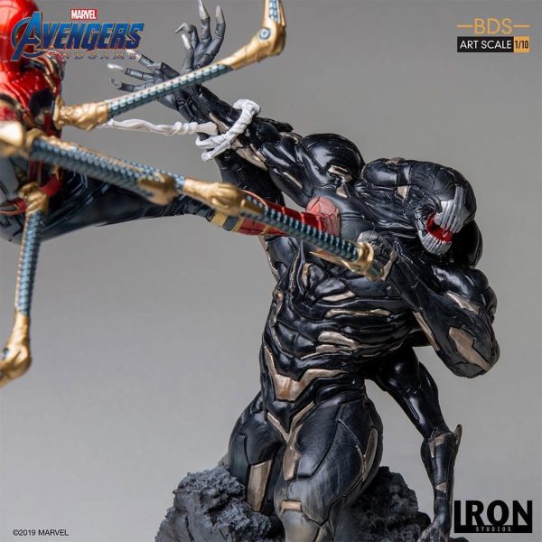Figura Iron Spider vs Outrider Endgame Iron Studios 1/10
