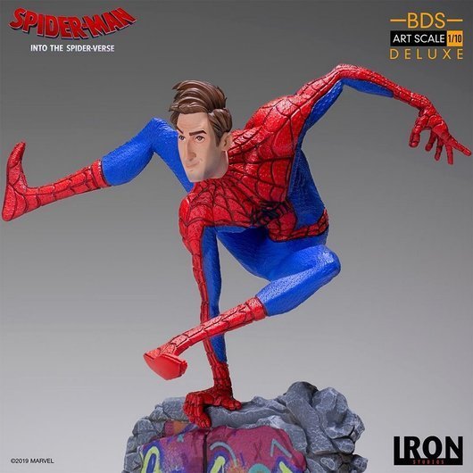 Figura Spiderman Peter B. Paker Un Nuevo Universo Iron Studios 1/10