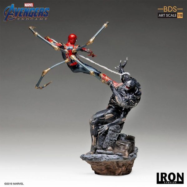 Figura Iron Spider vs Outrider Endgame Iron Studios 1/10